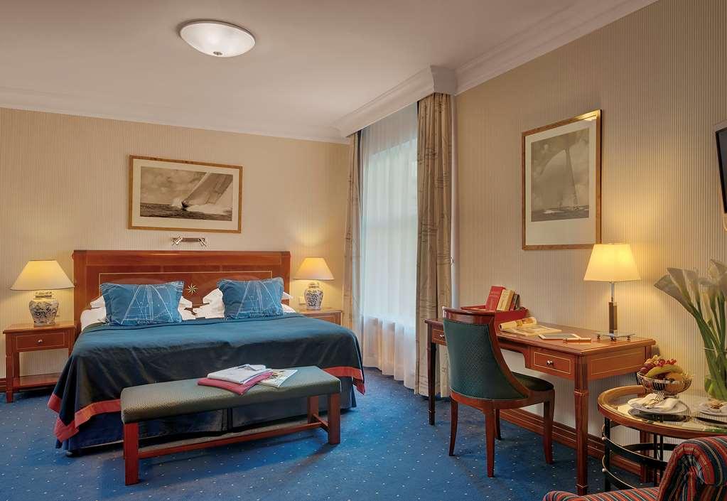 Grand Hotel Moika 22 Saint Petersburg Room photo